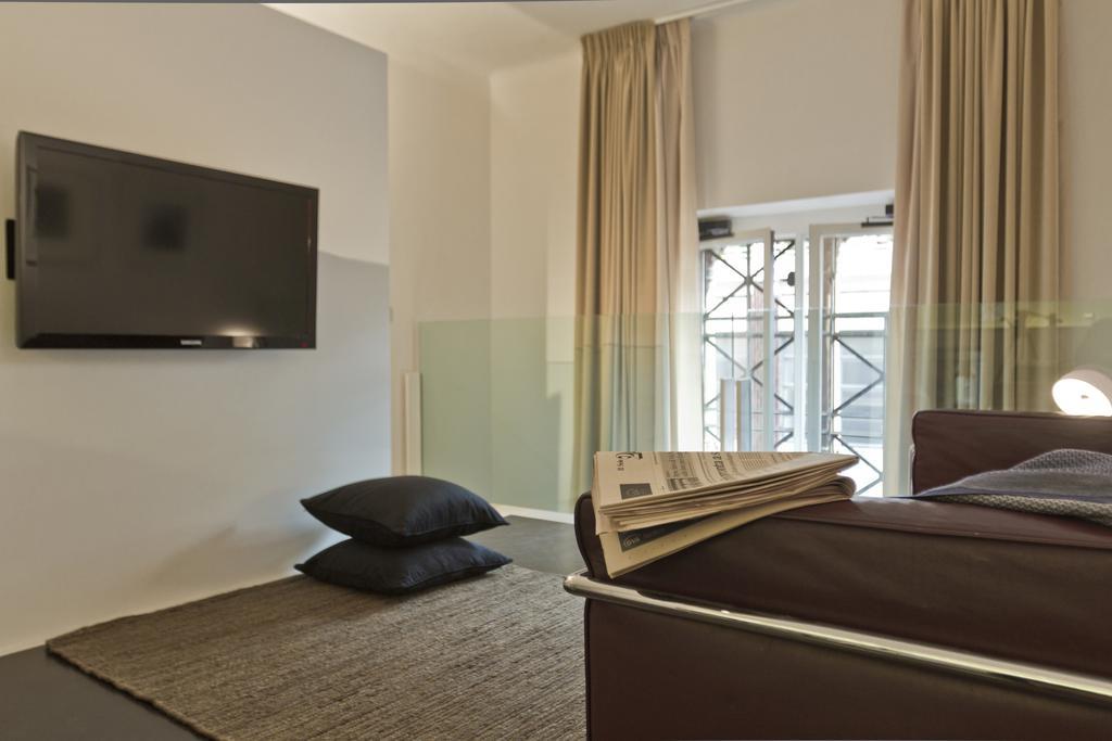 Suitime Milano Phòng bức ảnh